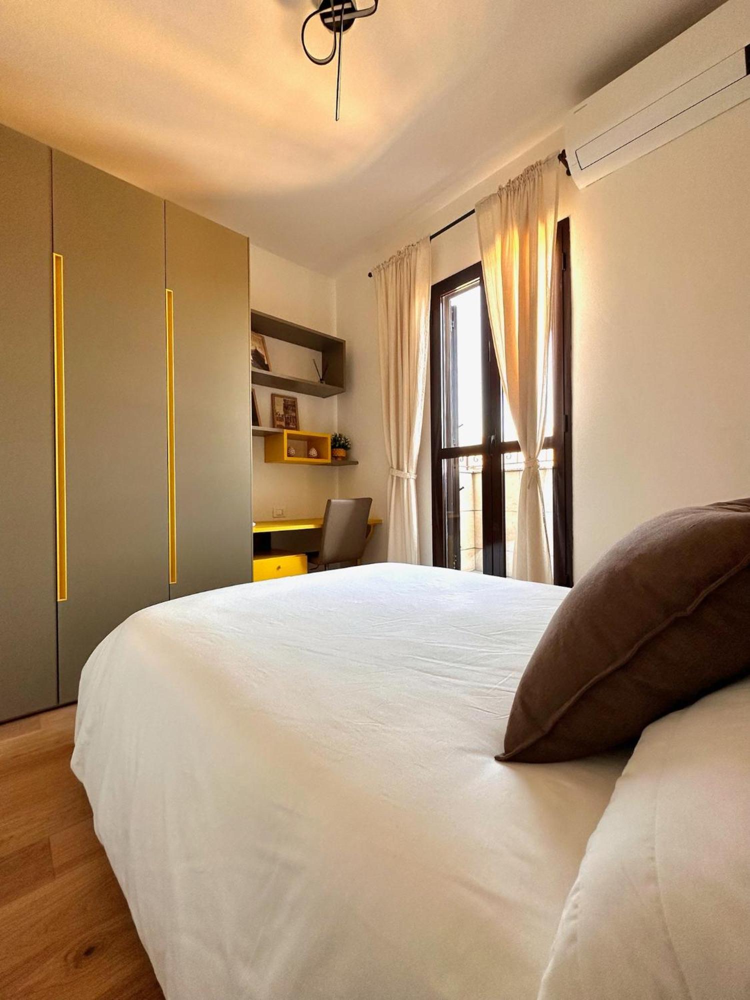 Amare Attic 15 Mins To Duomo *